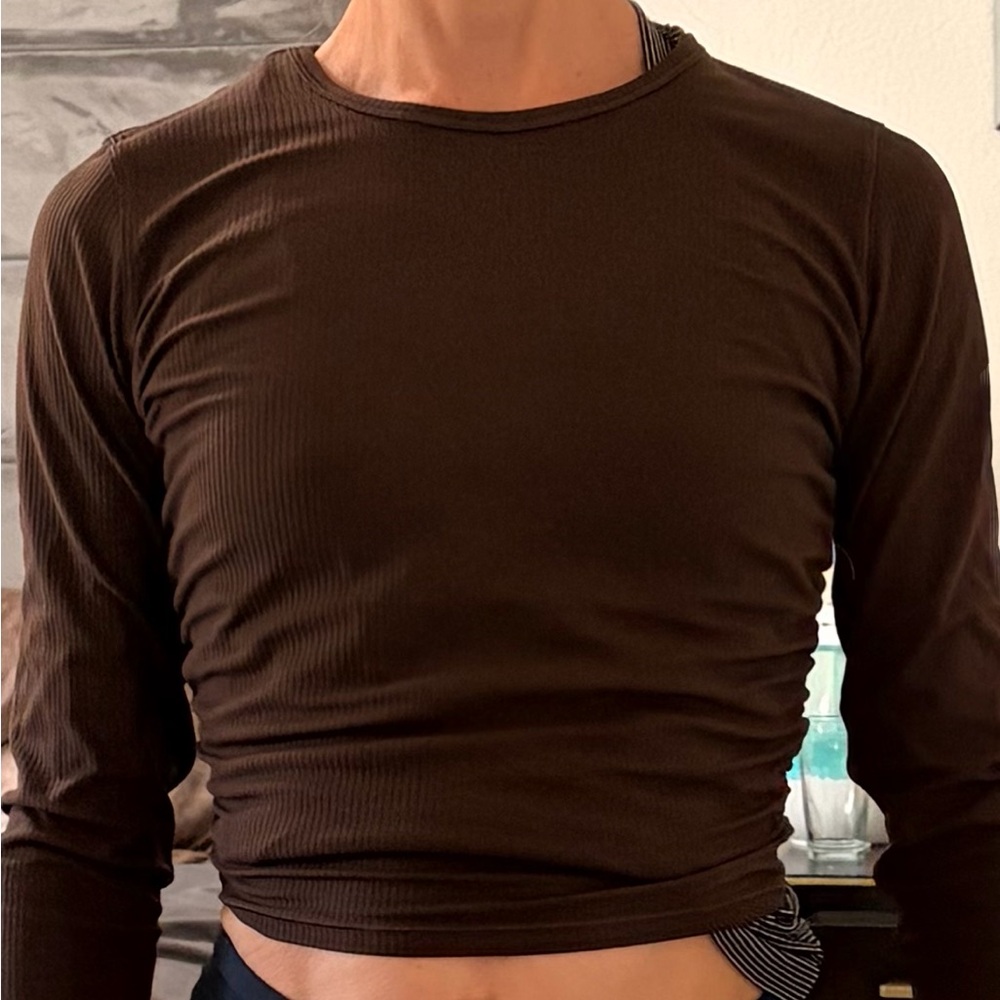 Lululemon Athletica All It Takes Long
Sleeve *Ribbed Nulu ™ Top